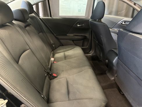 Used 2016 Honda Accord LX image 30
