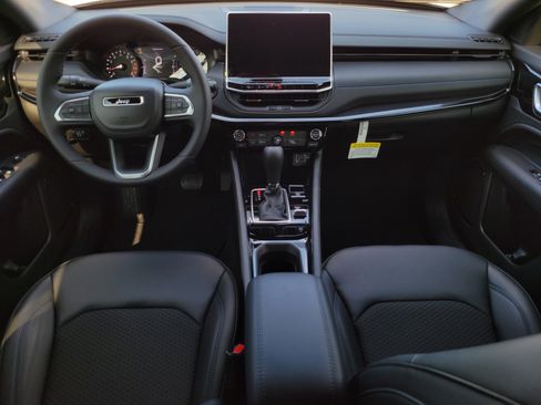 New 2026 Jeep Compass Latitude AWD/4WD image 11