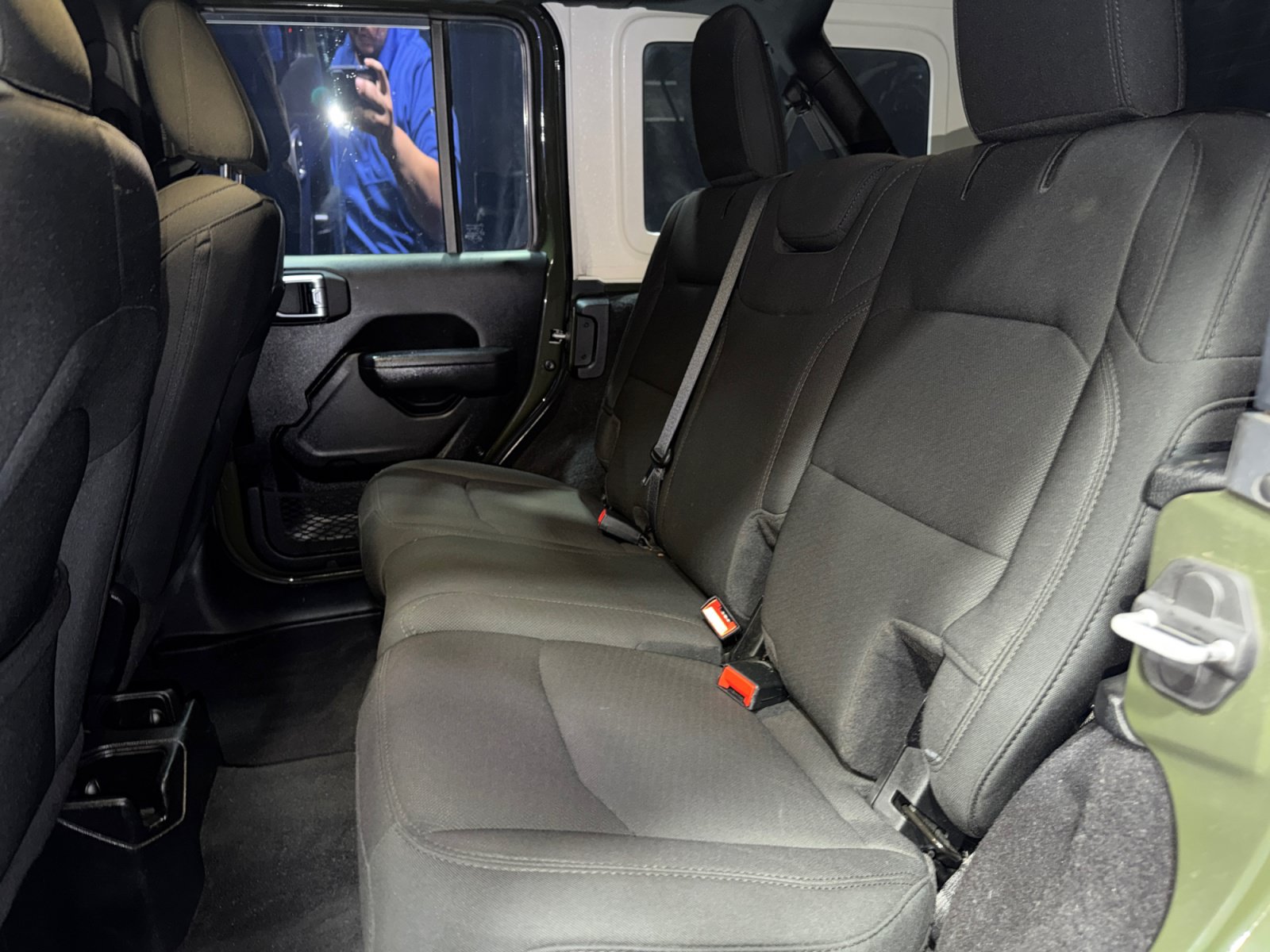 Used 2023 Jeep Wrangler Unlimited Sport AWD/4WD image 16