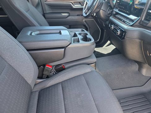 Used 2023 Chevrolet Silverado 1500 RST AWD/4WD image 21