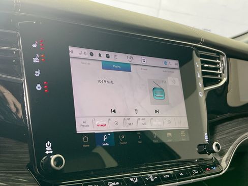 Used 2022 Jeep Wagoneer Series II image 15