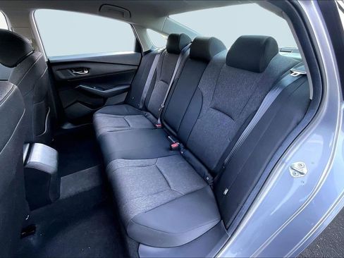 Used 2024 Honda Accord LX image 18