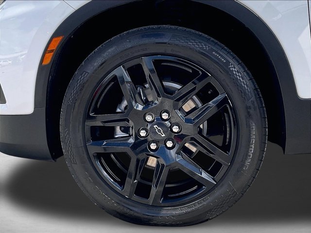 Used 2021 Chevrolet Blazer LT FWD image 9