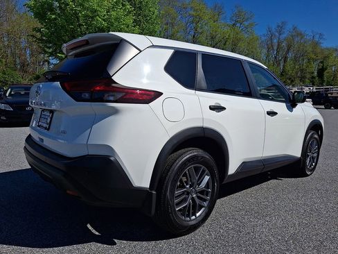 Used 2021 Nissan Rogue S AWD/4WD image 6