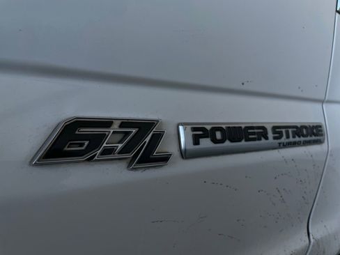 Used 2020 Ford F350 Lariat w/ Lariat Ultimate Package image 10