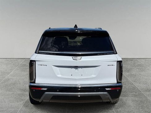 New 2026 Cadillac Vistiq Luxury image 10