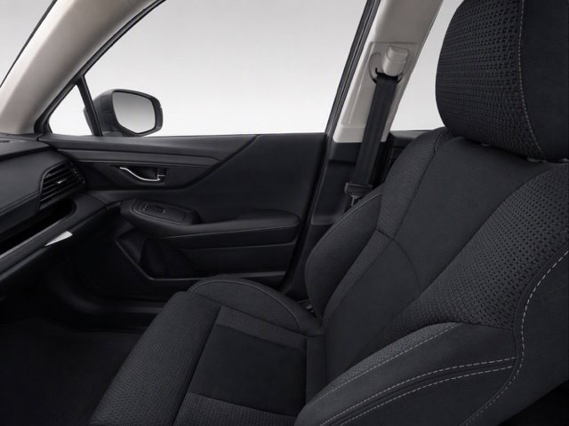 Certified 2025 Subaru Outback Premium AWD/4WD image 17