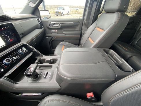 Certified 2024 GMC Sierra 1500 AT4 w/ Technology Package image 21