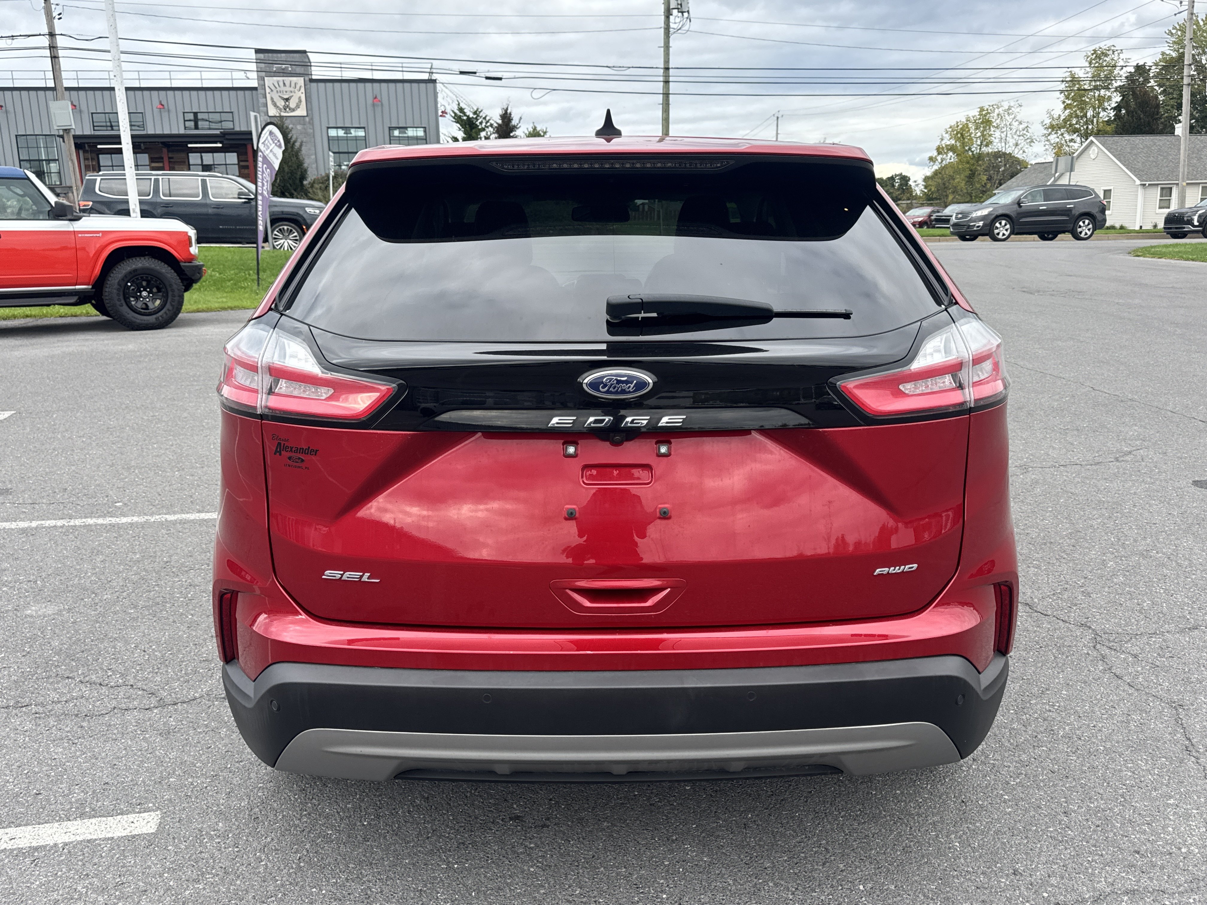 Used 2024 Ford Edge SEL AWD/4WD image 4