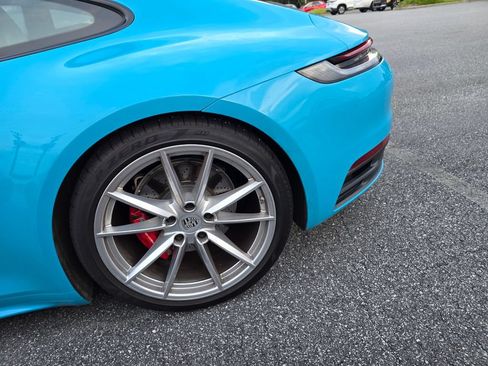 Used 2021 Porsche 911 Carrera S RWD image 6