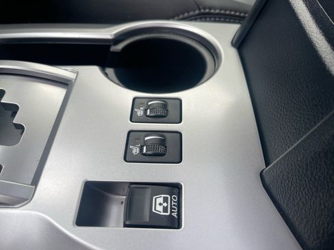 Used 2023 Toyota 4Runner SR5 Premium w/ Moonroof Package image 18