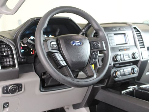 Used 2018 Ford F150 XLT AWD/4WD image 18