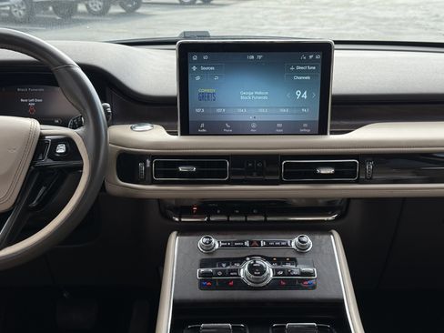 Used 2022 Lincoln Aviator Reserve image 21