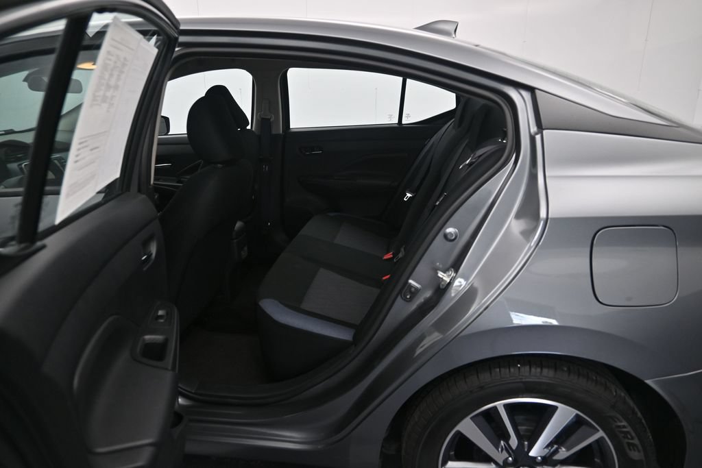Used 2025 Nissan Versa SV FWD image 22