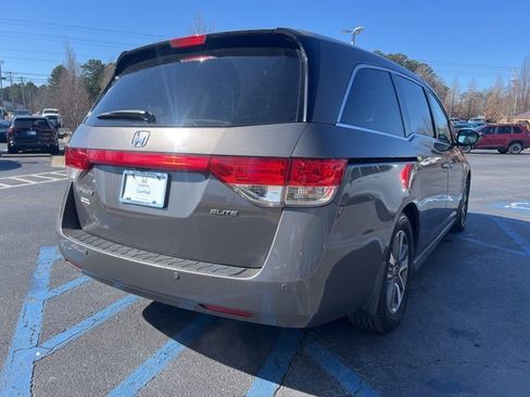 Used 2016 Honda Odyssey Touring Elite image 6