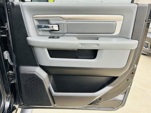 Used 2019 RAM 1500 Classic Warlock image 26