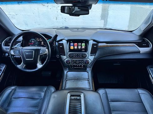Used 2019 GMC Yukon Denali w/ Denali Ultimate Package AWD/4WD image 32