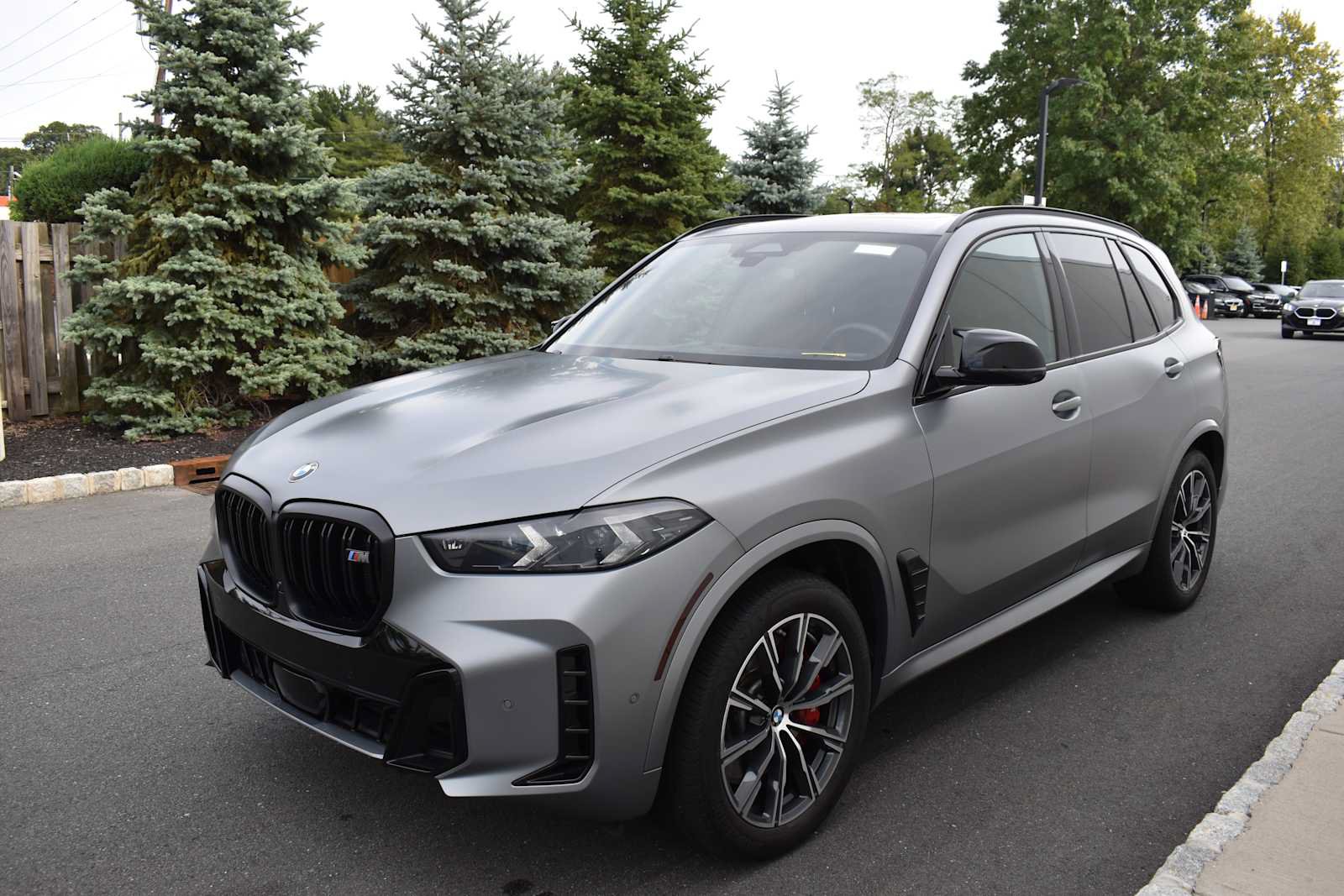 Used 2024 BMW X5 M60i w/ Executive Package AWD/4WD image 3