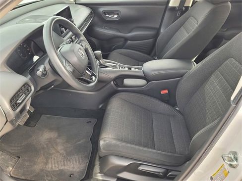 Used 2024 Honda HR-V LX image 13