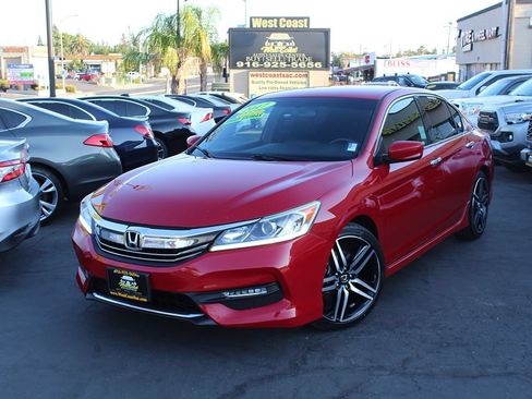 Used 2017 Honda Accord Sport Special Edition image 2
