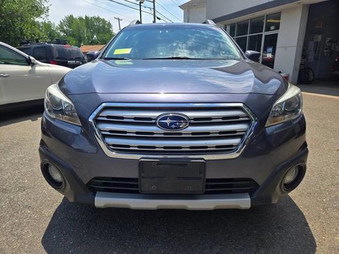 Used 2017 Subaru Outback 2.5i Limited AWD/4WD image 35