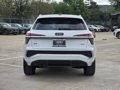 New 2026 Audi Q3 quattro 2.0T image 9