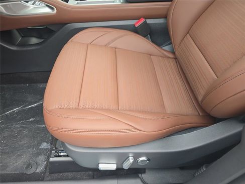 New 2026 Lincoln Nautilus Reserve image 15