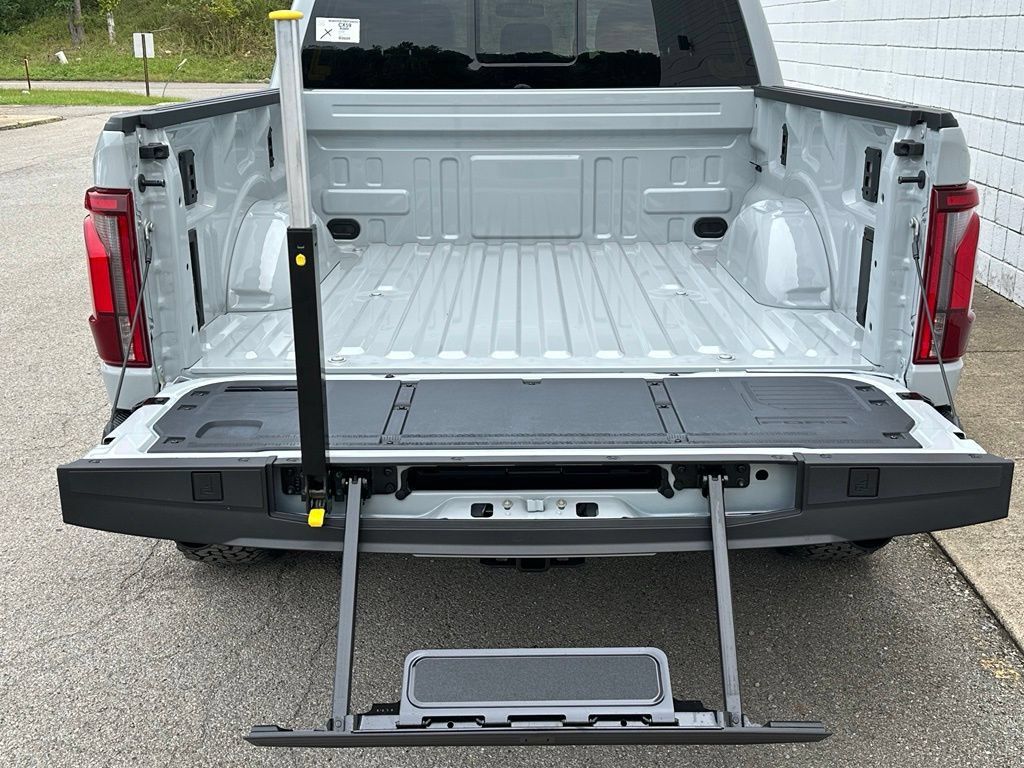New 2026 Ford F150 Raptor AWD/4WD image 30