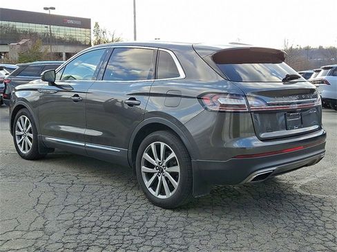 Used 2019 Lincoln Nautilus Select image 4