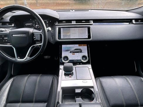 Used 2021 Land Rover Range Rover Velar R-Dynamic S image 15