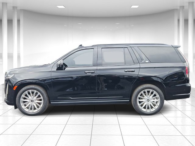 Certified 2022 Cadillac Escalade Premium Luxury w/ Performance Package AWD/4WD image 2