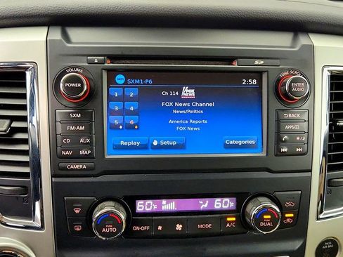 Used 2017 Nissan Titan SV AWD/4WD image 18