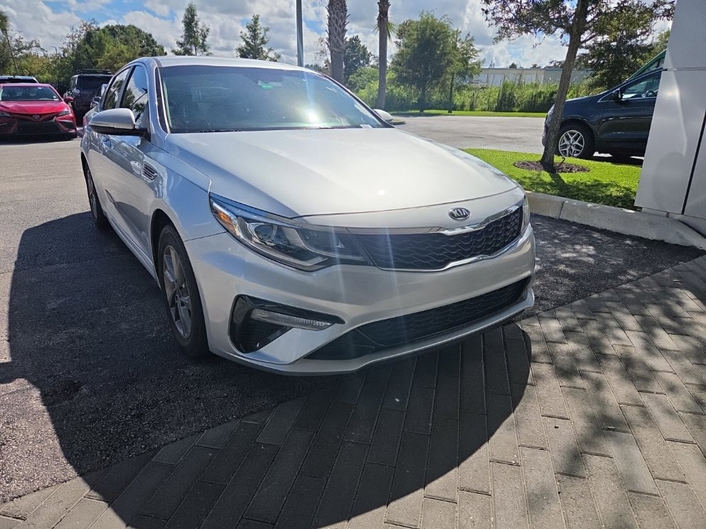 Used 2019 Kia Optima LX FWD image 1