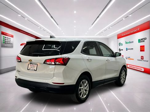 Used 2022 Chevrolet Equinox LS w/ LS Convenience Package FWD image 7