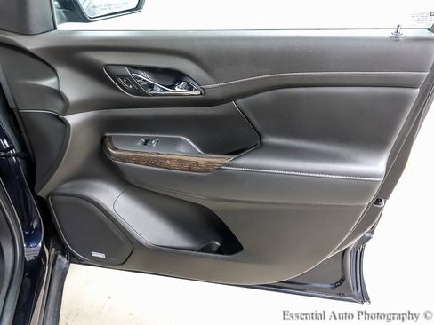 Used 2021 GMC Acadia Denali w/ Trailering Package image 26