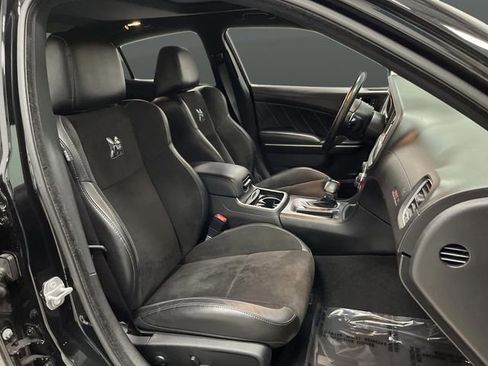 Used 2022 Dodge Charger Scat Pack w/ Dynamics Package image 27