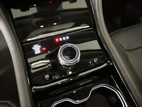 Used 2023 Jeep Grand Cherokee 4WD 4xe w/ Luxury Tech Group II image 22