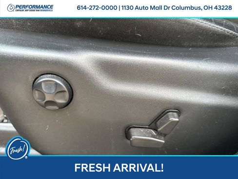 Used 2021 Jeep Grand Cherokee Laredo X image 15