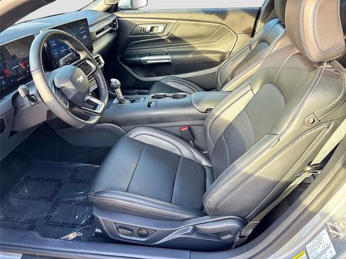 Used 2026 Ford Mustang Premium RWD image 21