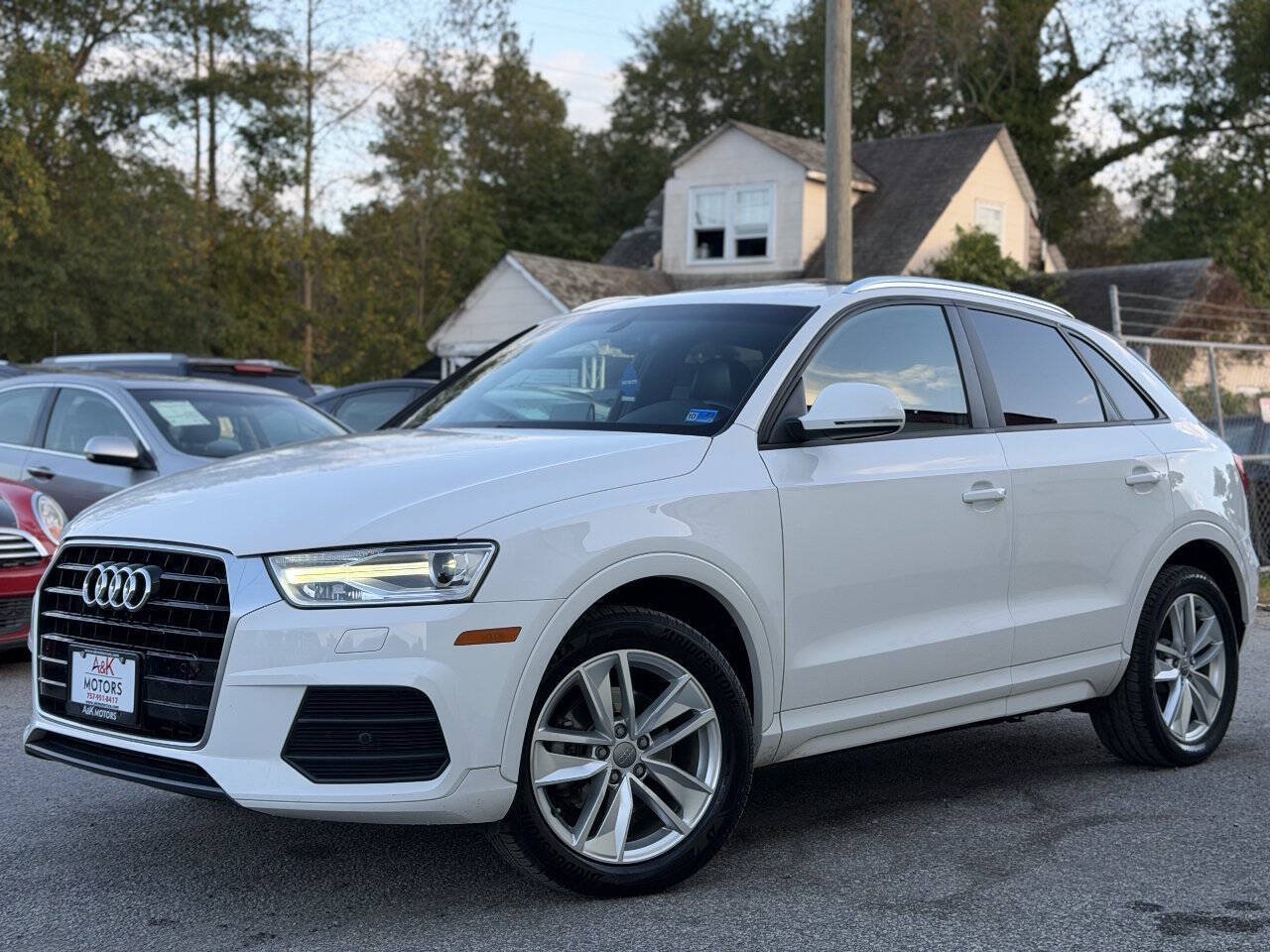 Used 2017 Audi Q3 2.0T Premium FWD image 2