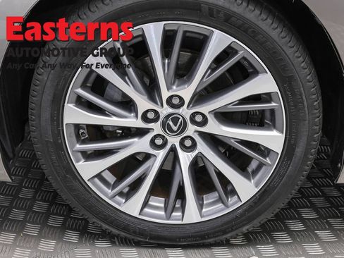 Used 2021 Lexus ES 350 w/ Premium Package FWD image 34