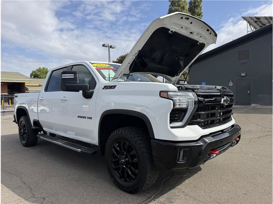 Used 2025 Chevrolet Silverado 2500 LT w/ Trail Boss Package AWD/4WD image 26