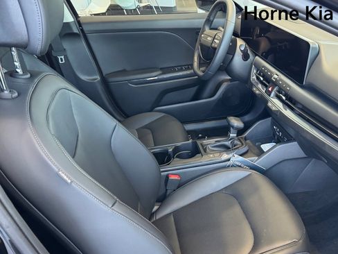 New 2026 Kia K4 EX FWD image 18