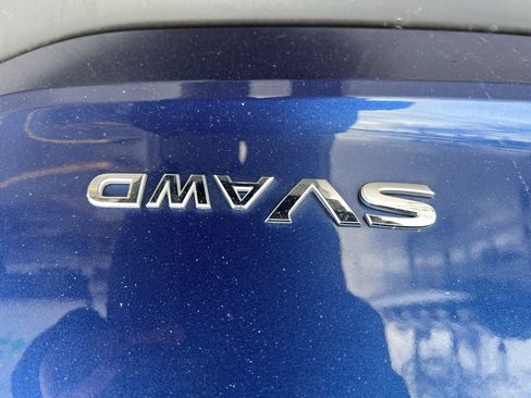 Certified 2023 Nissan Rogue SV image 32