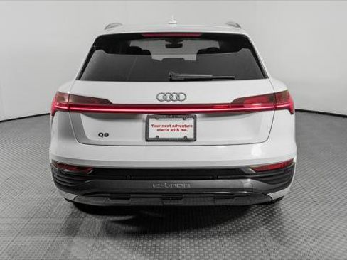 Used 2024 Audi Q8 e-tron Premium Plus w/ Premium Plus Package AWD/4WD image 6