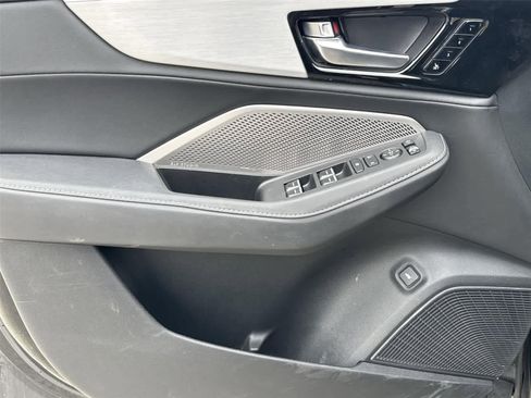 Certified 2023 Acura MDX SH-AWD w/ Technology Package image 31