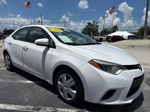 Used 2014 Toyota Corolla LE FWD image 7