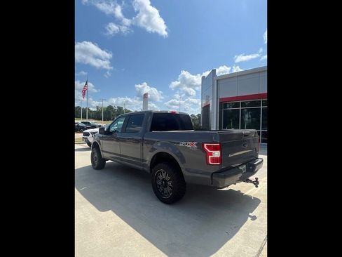 Used 2018 Ford F150 XL w/ Equipment Group 101A Mid AWD/4WD image 3