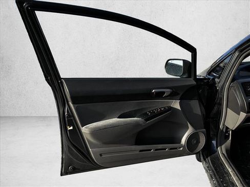 Used 2011 Honda Civic LX image 12