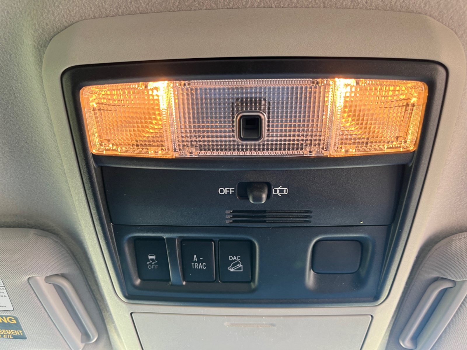 Used 2016 Toyota 4Runner SR5 AWD/4WD image 33